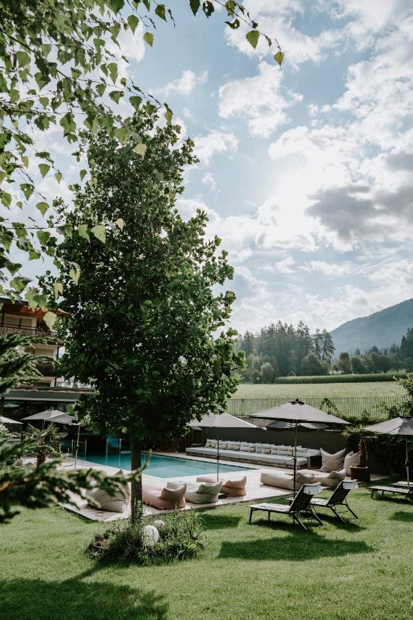 Hotel Petrus ブルーニコ エクステリア 写真