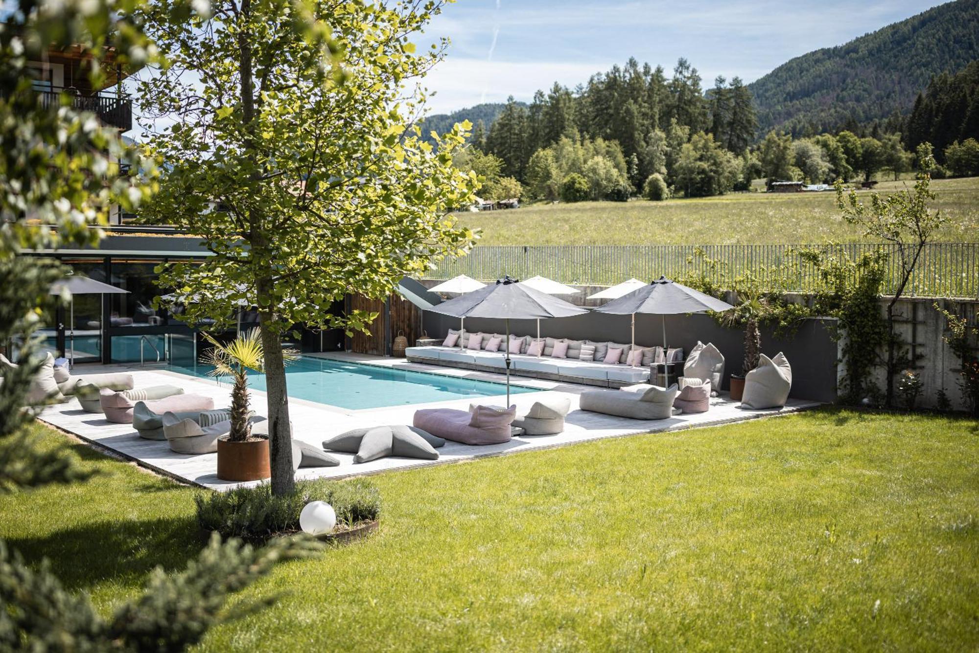 Hotel Petrus ブルーニコ エクステリア 写真