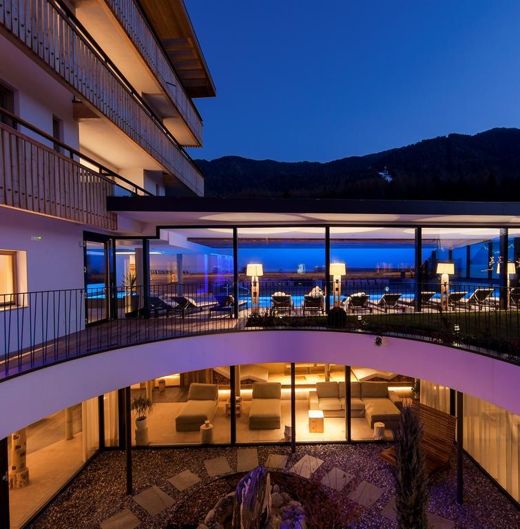 Hotel Petrus ブルーニコ エクステリア 写真