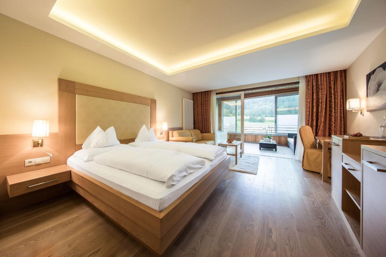 Hotel Petrus ブルーニコ エクステリア 写真